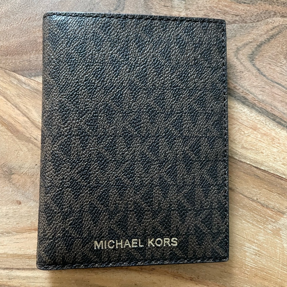 Michael Kors passport holder